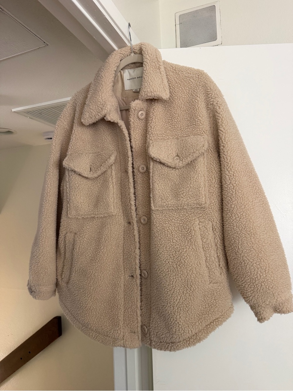 American Eagle Beige Sherpa Shacket